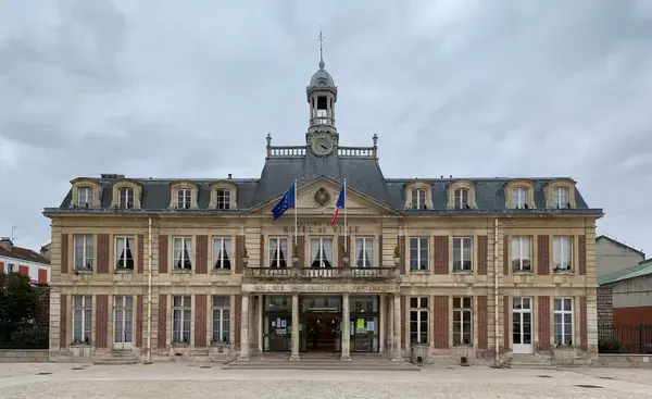 Monte Escalier Conseils Entreprise Monte escalier Maisons-Alfort