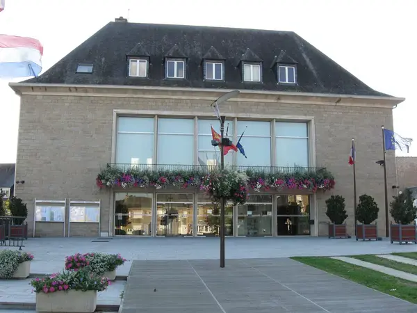 Monte Escalier Conseils Entreprise Monte escalier Saint-Hilaire-du-Harcouët