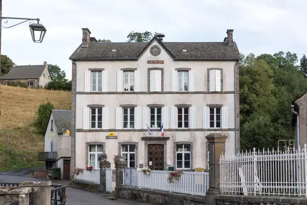 Monte Escalier Conseils Entreprise Monte escalier Saint-Saturnin