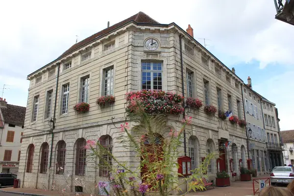 Monte Escalier Conseils Entreprise Monte escalier Saulieu